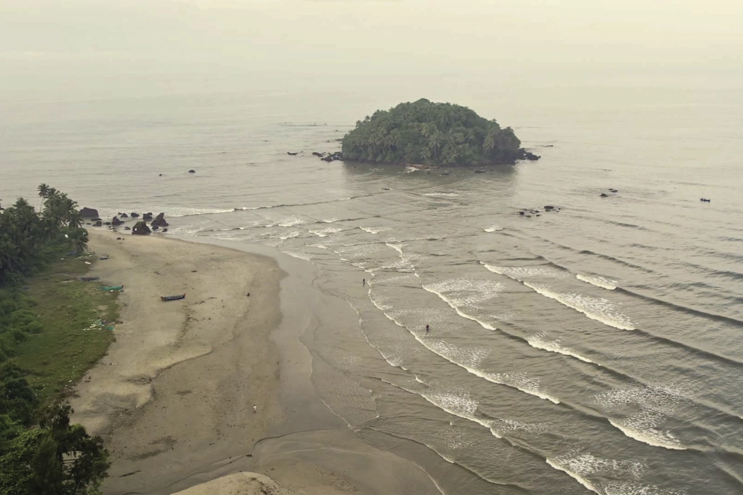 Muzhappilangad Drive-in Beach